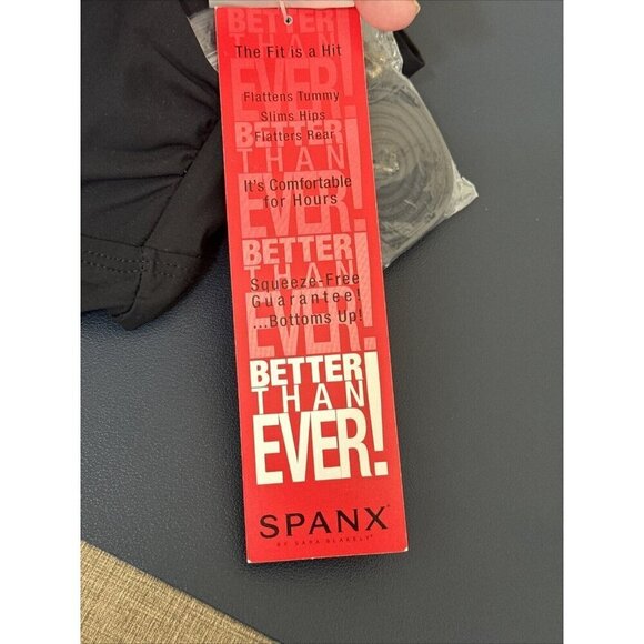 Spanx Women's 6 Convertible Loop Cutout Tankini Swim Top Black New - Picture 14 of 16